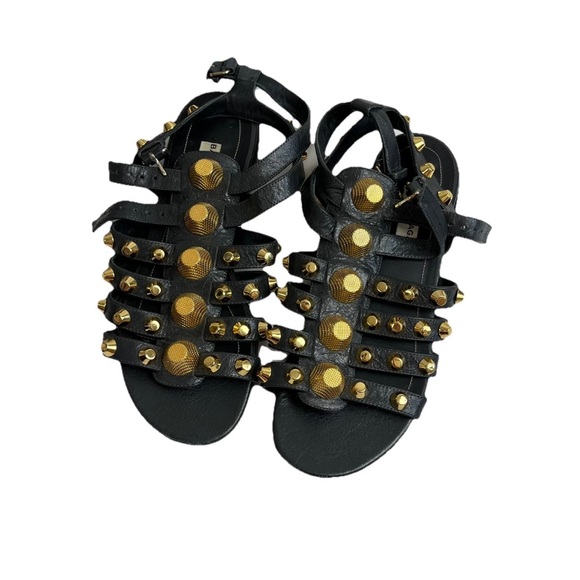Balenciaga Flats Giant Studded Gladiator Sandals Leather - Picture 1 of 16